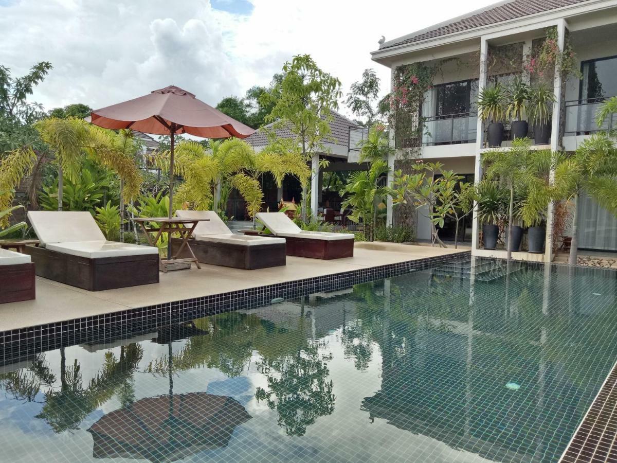 Filia D'Angkor Boutique Villa Siem Reap Bagian luar foto