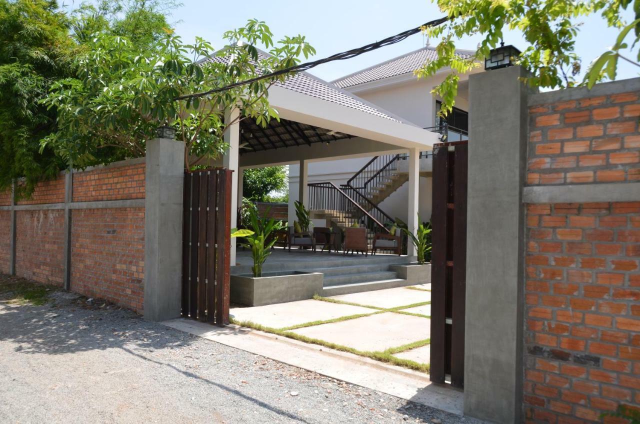 Filia D'Angkor Boutique Villa Siem Reap Bagian luar foto